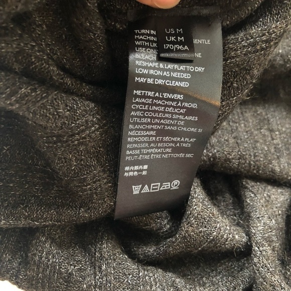 MAEVE Rafela Hacci Surplice Top NWT Size Medium - Picture 10 of 12